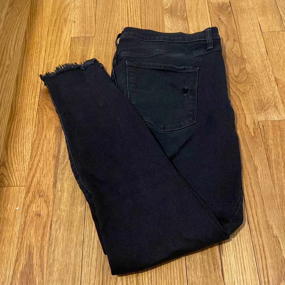 Gap Dark Gray Favorite Jegging